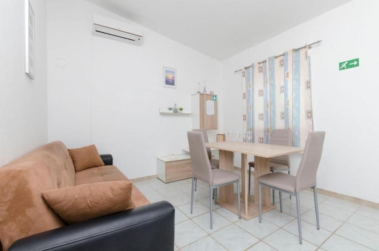 Apartment Brnabic Rogoznica  Eksteriør bilde